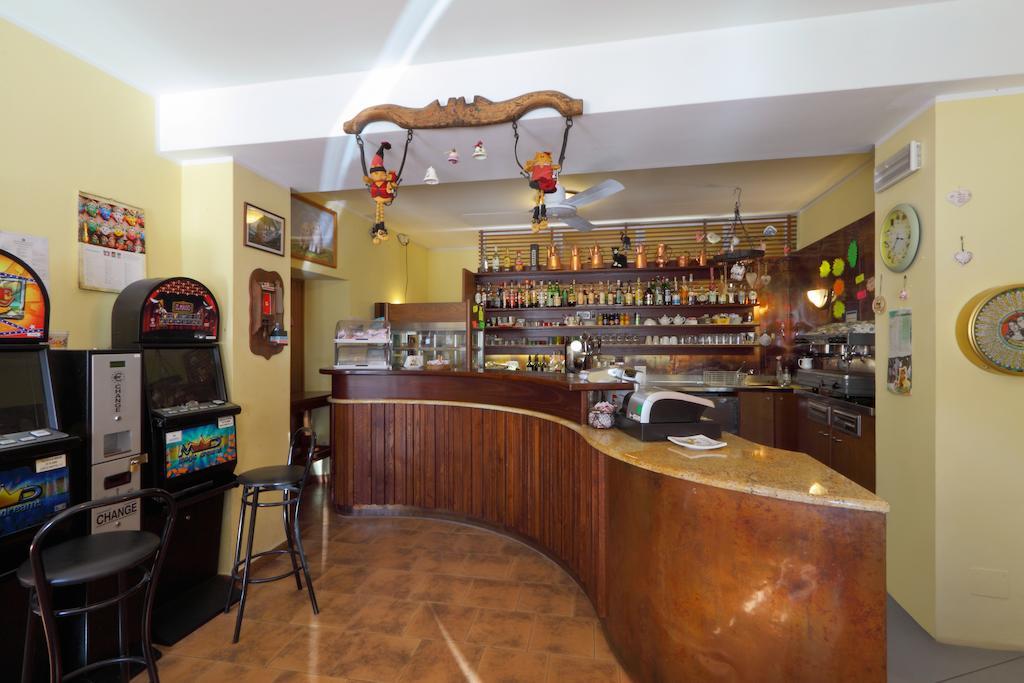 Albergo Alle Alpi Comeglians エクステリア 写真